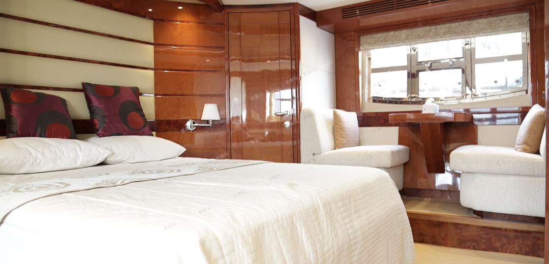 Majesty 70 Majesty 70