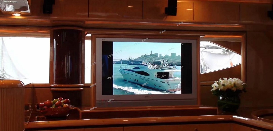 70尺豪華游艇 70尺豪華游艇