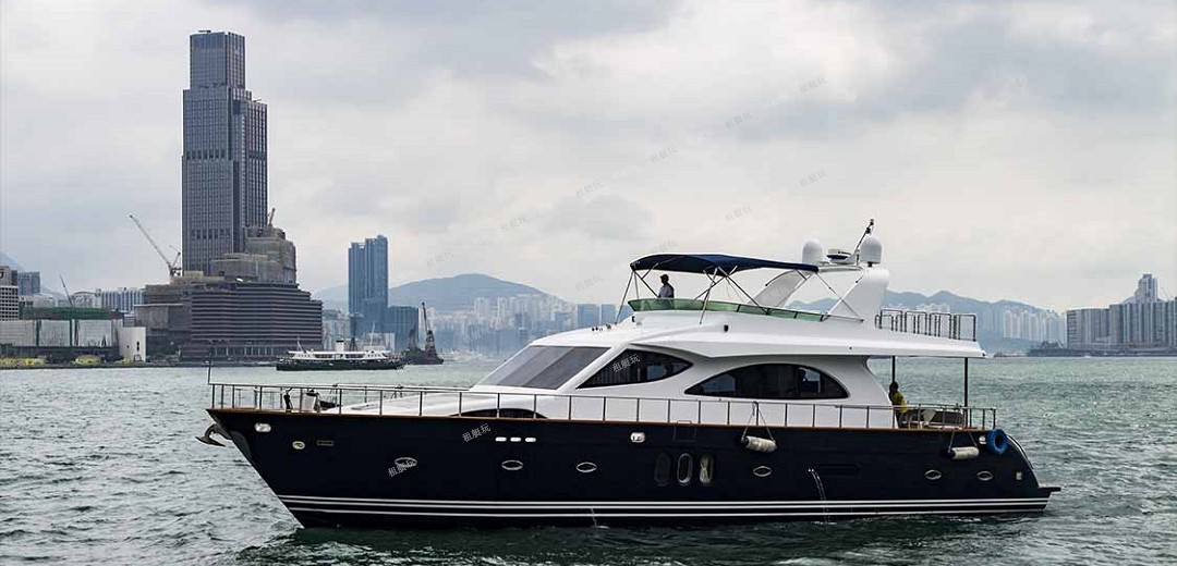 72尺豪華游艇