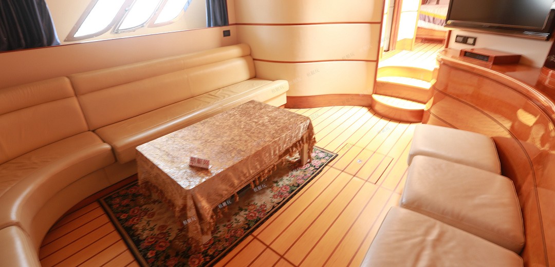 72英尺三層游艇 72英尺三層游艇