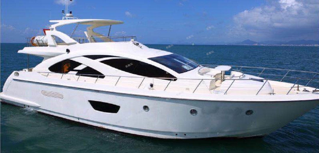 72英尺三層飛橋游艇