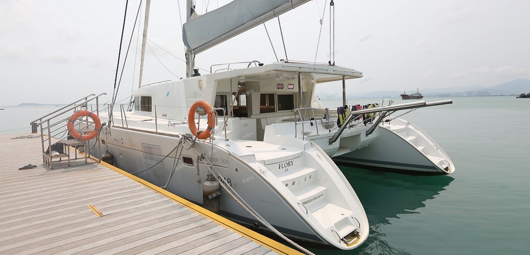 法國藍高50英尺 法國藍高50英尺