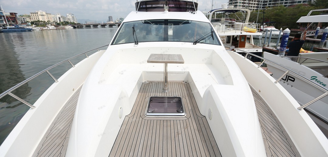 70英尺飛橋游艇 70英尺飛橋游艇